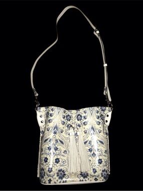 NWT Patricia Nash Italian Folklore Bucket  Bag
